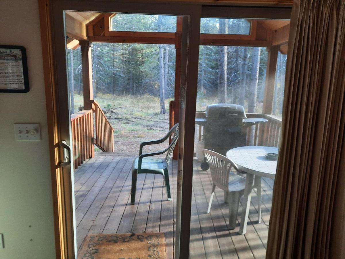 Willamette Pass Inn & Chalets Odell Lake 외부 사진