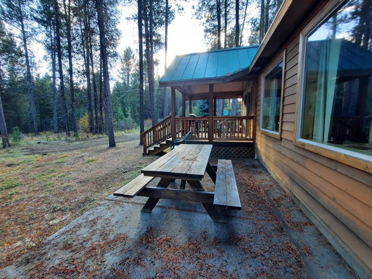 Willamette Pass Inn & Chalets Odell Lake 외부 사진