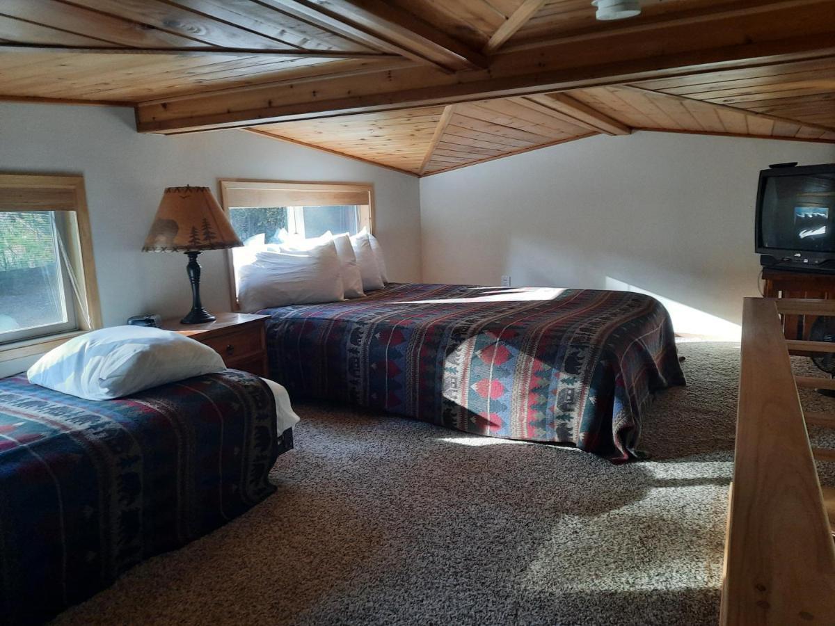Willamette Pass Inn & Chalets Odell Lake 외부 사진