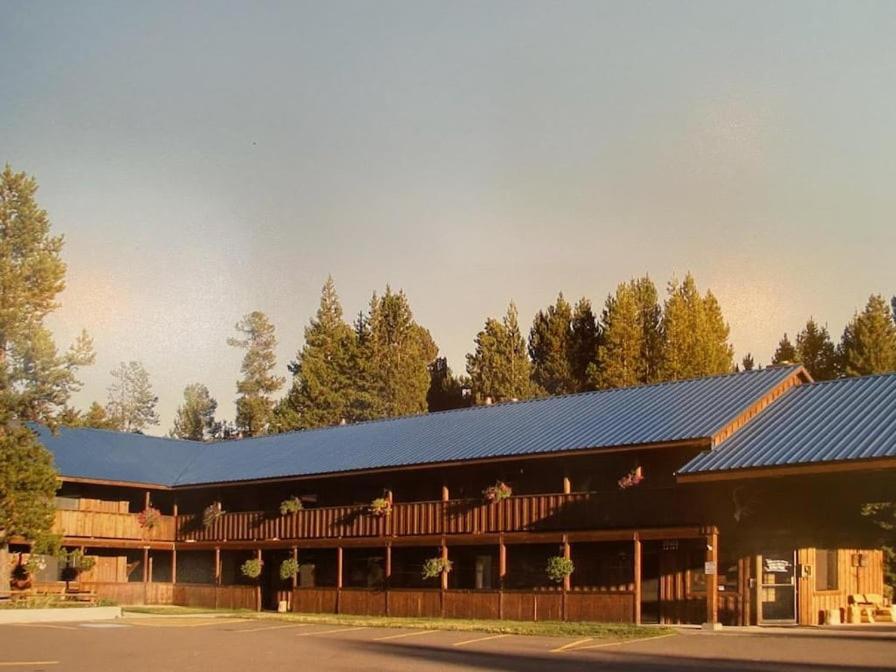 Willamette Pass Inn & Chalets Odell Lake 외부 사진