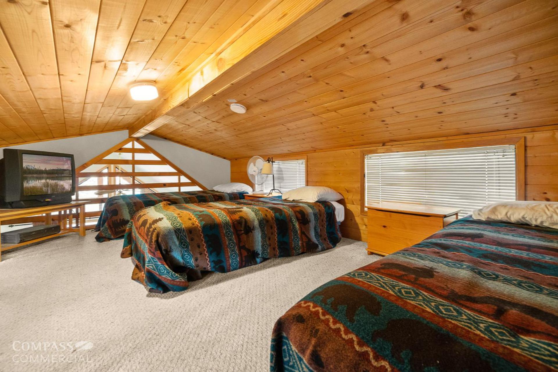 Willamette Pass Inn & Chalets Odell Lake 외부 사진